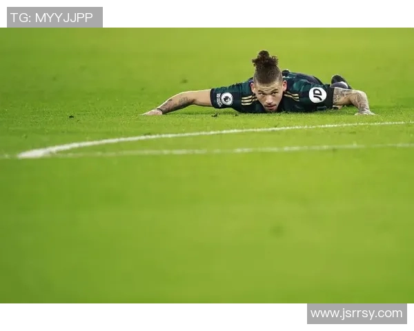 海外疫情导致足球明星接连离世引发全球哀悼与反思