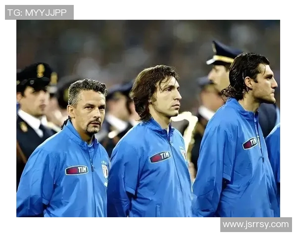 足球明星们的传奇故事与他们多彩的职业生涯揭秘